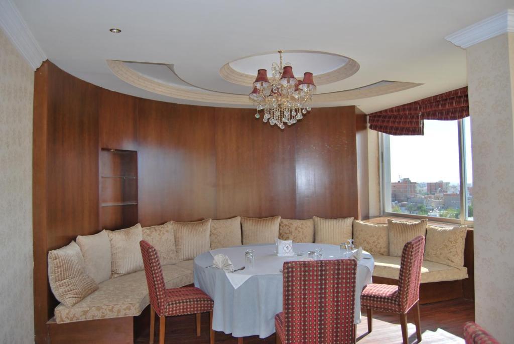 Al Higgi Hotel Yanbu Exterior foto