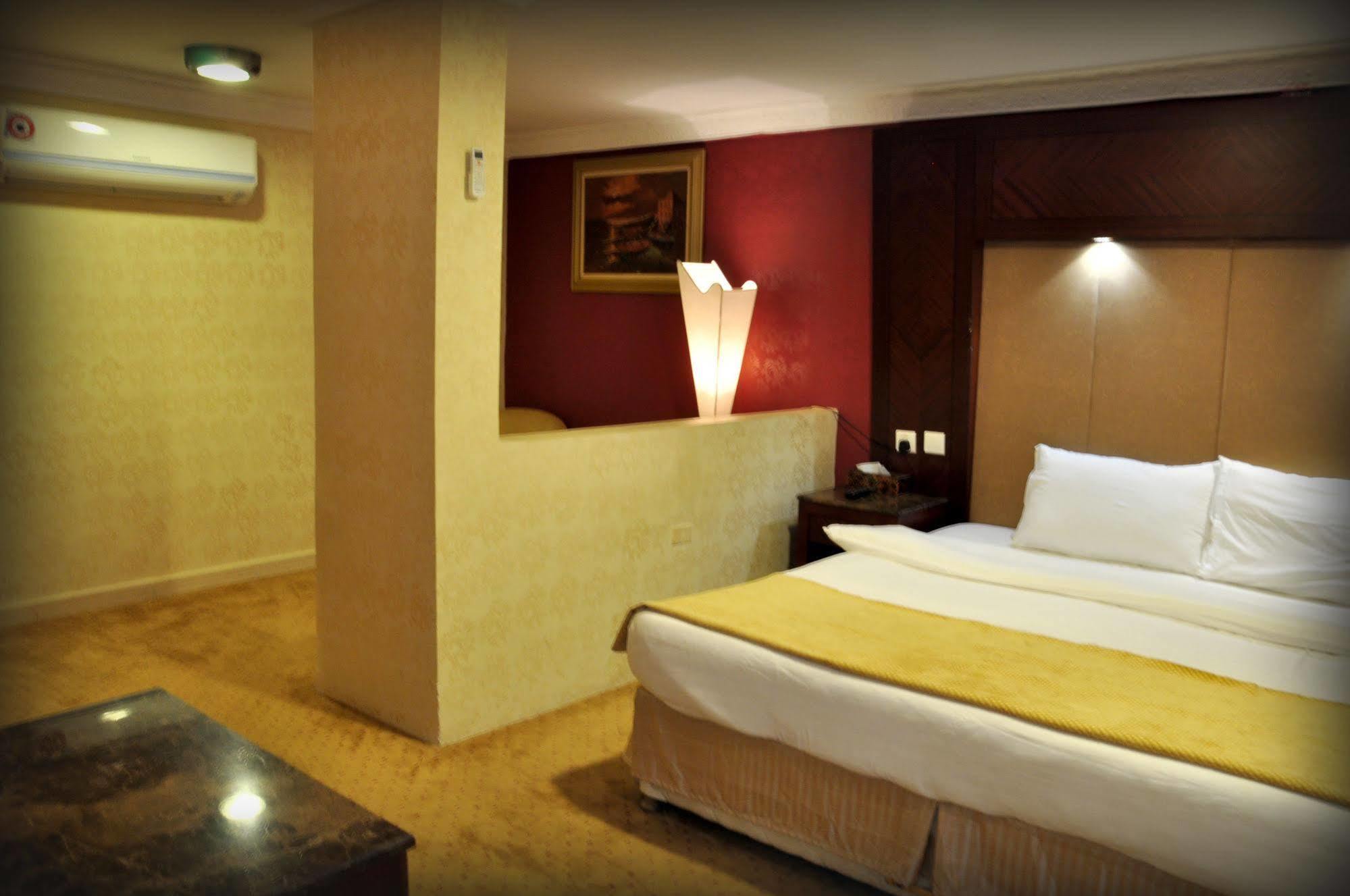 Al Higgi Hotel Yanbu Exterior foto