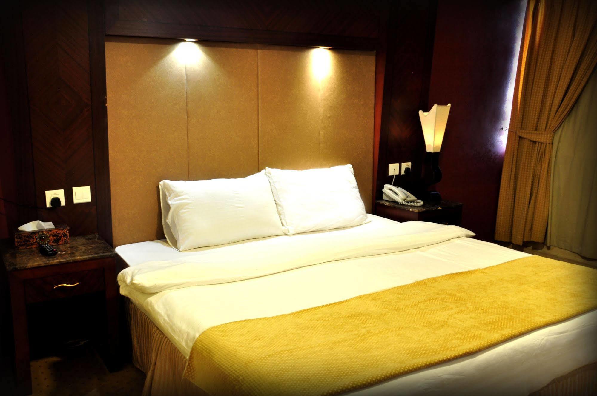 Al Higgi Hotel Yanbu Exterior foto