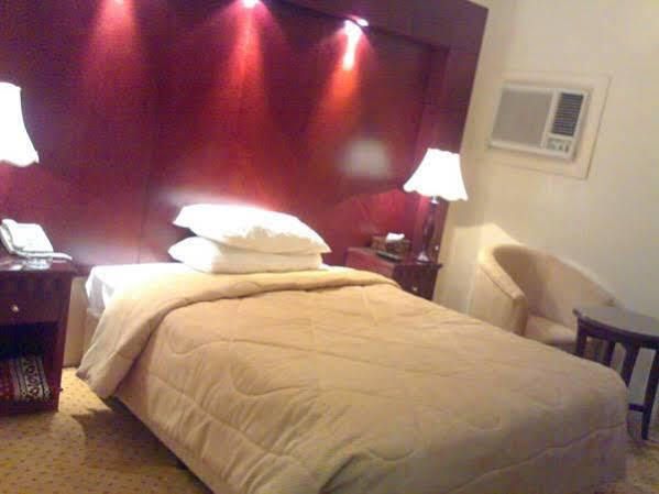 Al Higgi Hotel Yanbu Exterior foto